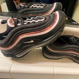 WMNS Nike Air Max 97